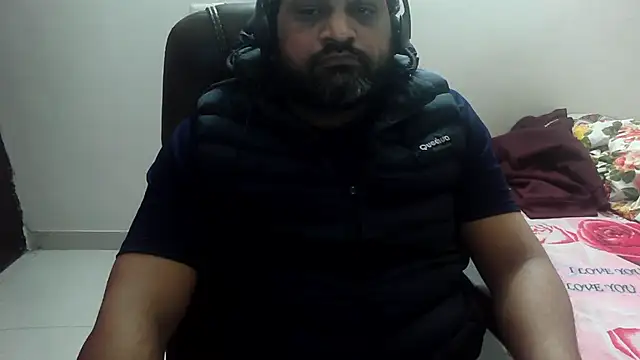 rentarob online show from February 10, 2025, 6:13 pm