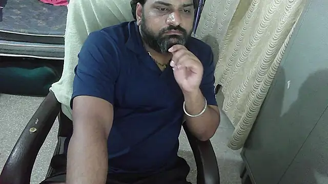 rentarob online show from November 8, 2025, 8:03 am