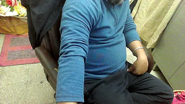 rentarob online show from December 14, 2025, 1:16 pm