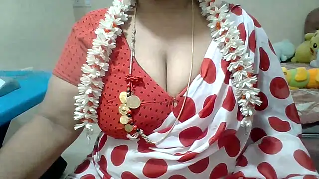 archanatelugu9 online show from April 26, 2026, 3:26 am