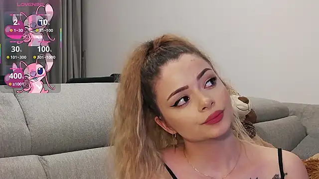 Kailynn Moenn online show from February 21, 2025, 1:11 am