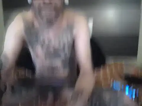 Snapshot of LB_Living chatting on January 13, 2026, 12:16 am LB Living online show from January 13, 2026, 12:16 am