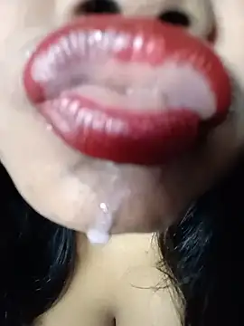 Snapshot of Hotlisa chatting on June 2, 2026, 4:53 pm Hotlisa online show from June 2, 2026, 4:53 pm