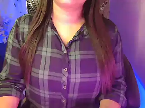 shivi moto online show from November 22, 2025, 4:55 am