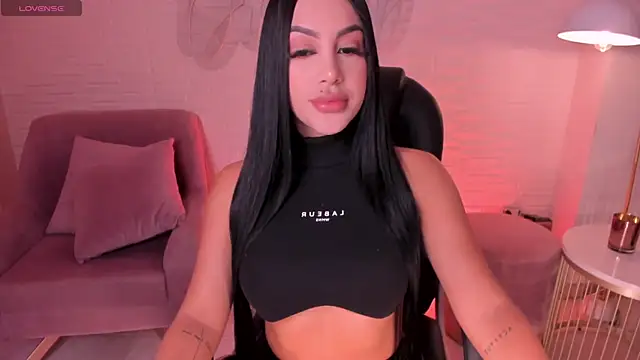 MileyCruz  online show from January 28, 2025, 5:00 am