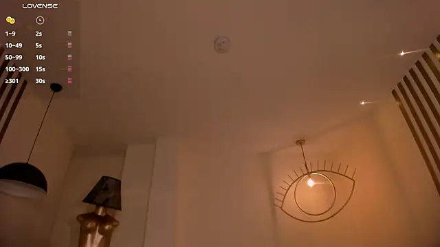 DannaCruz online show from December 15, 2024, 1:24 am