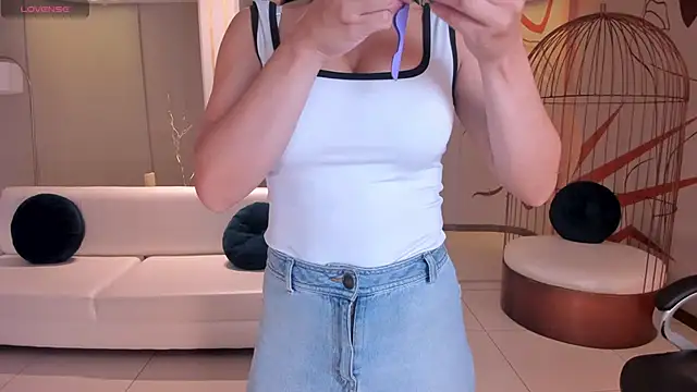 BiancaPierce online show from March 5, 2025, 11:38 am