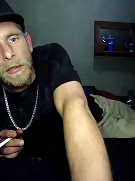 Snapshot of daddytim0 chatting on January 12, 2026, 5:01 am daddytim0 online show from January 12, 2026, 5:01 am