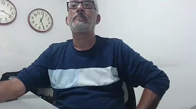 cenizo10124 online show from February 23, 2025, 5:23 am