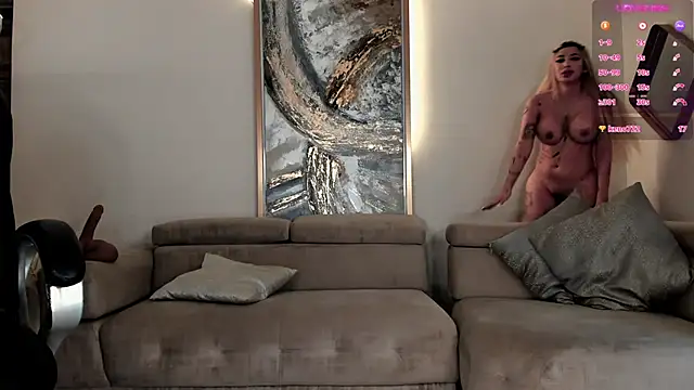 Snapshot of SophiePalmer chatting on January 28, 2025, 3:35 pm SophiePalmer online show from January 28, 2025, 3:35 pm