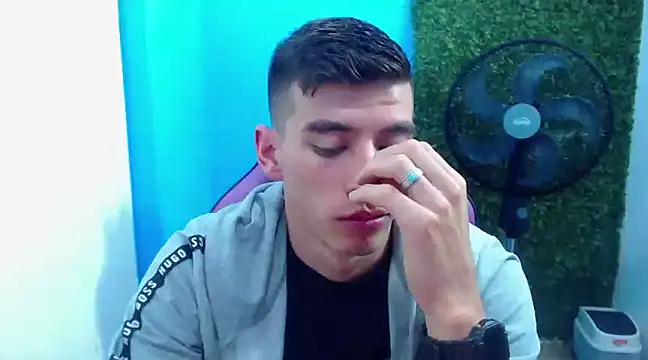 DEIBY BABY online show from December 27, 2024, 4:47 am