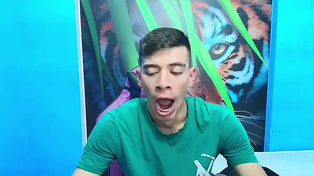 DEIBY BABY online show from March 8, 2025, 12:44 am