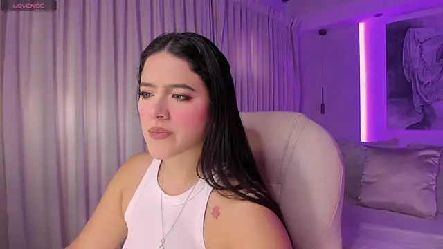 nathalie rivers online show from December 1, 2025, 11:26 am