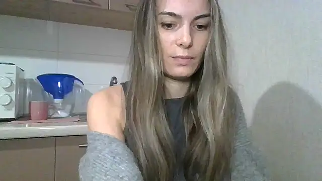 Snapshot of Carol-Rose chatting on December 28, 2024, 8:04 pm Carol-Rose online show from December 28, 2024, 8:04 pm