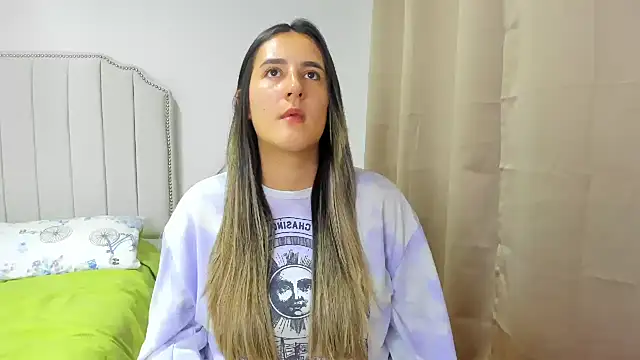 Hanna86 online show from November 11, 2025, 11:38 pm