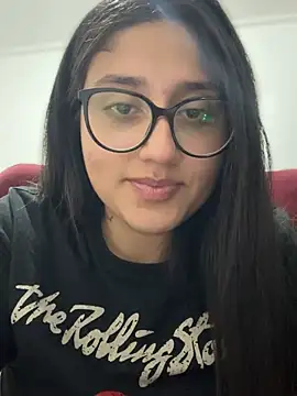 croftsmila online show from March 16, 2025, 4:41 am