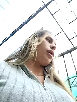 Snapshot of Misscata1106 chatting on October 24, 2025, 8:05 pm Misscata1106 online show from October 24, 2025, 8:05 pm