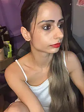 LaPetitechienne1 online show from December 22, 2024, 11:31 pm