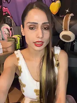 LaPetitechienne1 online show from January 10, 2025, 8:07 am