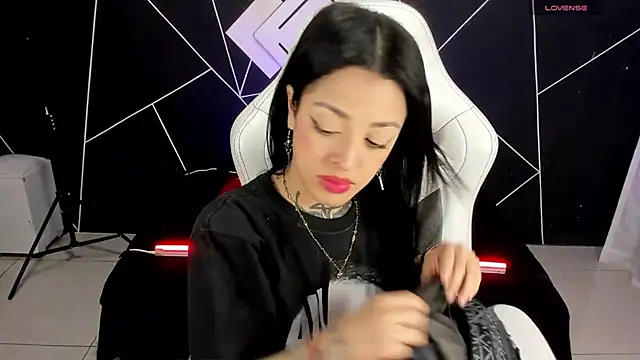 farichell online show from February 10, 2025, 9:15 pm