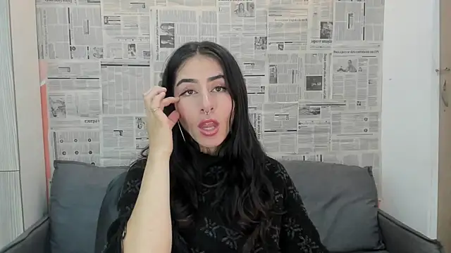 Mhelanny2 online show from January 12, 2025, 3:03 pm