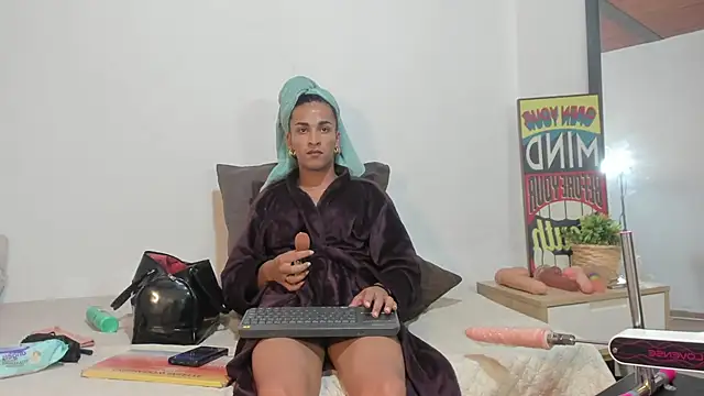 StefanyMiler online show from January 14, 2026, 10:14 pm