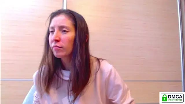 Sophi Cute online show from April 14, 2026, 12:22 pm