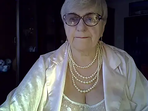 SweetCherry27 online show from February 27, 2025, 5:02 am