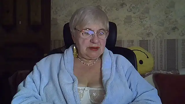 Snapshot of SweetCherry27 chatting on May 3, 2026, 5:30 pm SweetCherry27 online show from May 3, 2026, 5:30 pm