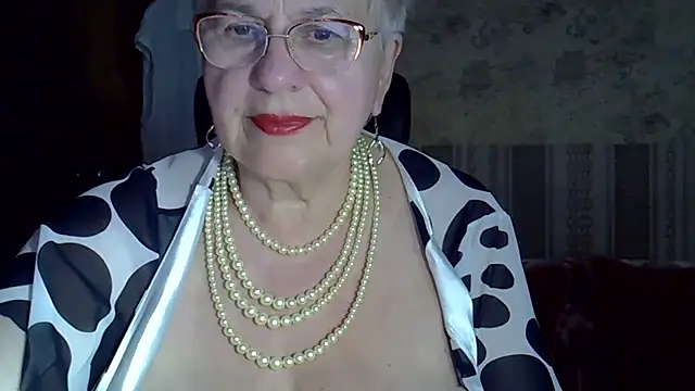 Snapshot of SweetCherry27 chatting on May 23, 2026, 3:49 pm SweetCherry27 online show from May 23, 2026, 3:49 pm