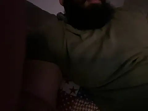 hugemachohandsome online show from December 10, 2024, 1:54 am