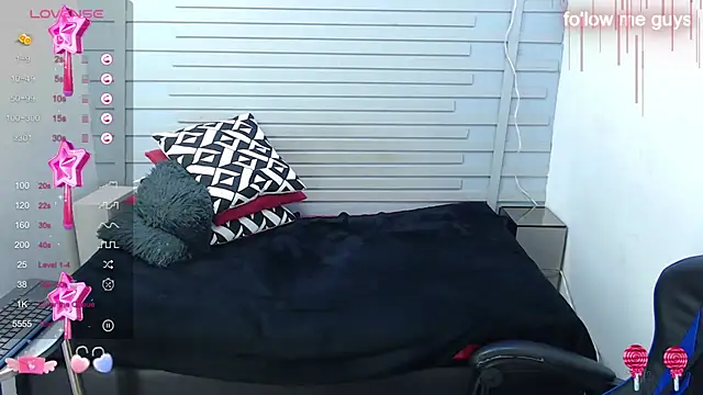 evelin zaens online show from January 27, 2025, 8:51 am