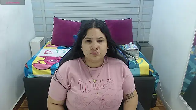 evelin zaens online show from February 24, 2025, 3:44 am