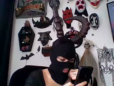 FeticheMacabre online show from February 26, 2026, 1:32 pm