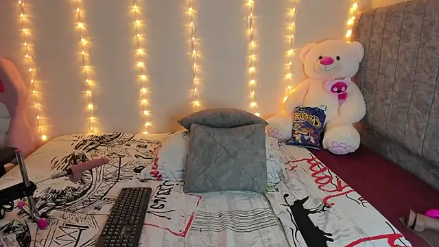 SaraCrow online show from January 10, 2026, 4:14 am