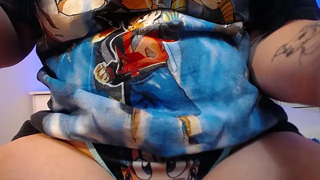 alicia moom online show from October 12, 2025, 3:05 am