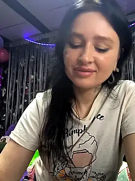 KikiXRed online show from March 1, 2026, 5:31 am