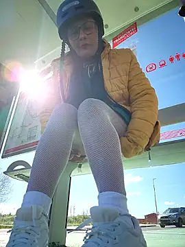 bellapaty online show from March 29, 2026, 9:42 am