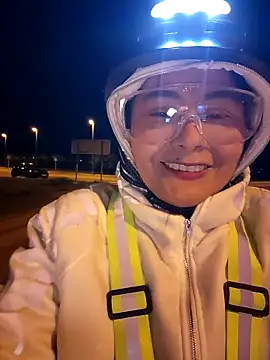 bellapaty online show from April 15, 2026, 7:58 pm