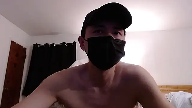 twbobo00715 online show from January 11, 2026, 11:21 pm