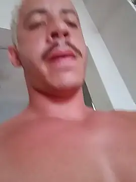 MachoScorpionCaralho online show from January 4, 2025, 5:37 pm