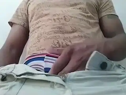 royblackbigpvt online show from December 16, 2024, 5:22 pm