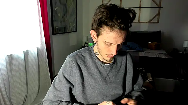 Snapshot of xxxciro13xxx chatting on February 26, 2025, 1:30 pm xxxciro13xxx online show from February 26, 2025, 1:30 pm