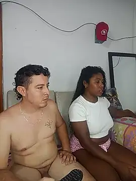 Snapshot of interracia1xx chatting on May 20, 2026, 4:51 am interracia1xx online show from May 20, 2026, 4:51 am