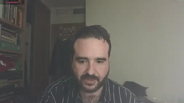 curiosillo83 online show from March 22, 2025, 3:09 pm