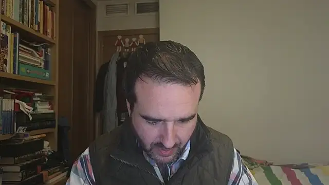 curiosillo83 online show from March 2, 2026, 4:03 pm