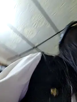 Snapshot of Sakura_0505 chatting on December 6, 2024, 5:44 pm Sakura 0505 online show from December 6, 2024, 5:44 pm