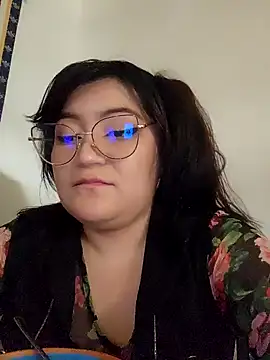 Snapshot of Sakura_0505 chatting on December 15, 2024, 6:26 pm Sakura 0505 online show from December 15, 2024, 6:26 pm