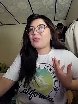 Snapshot of Sakura_0505 chatting on January 21, 2025, 8:43 pm Sakura 0505 online show from January 21, 2025, 8:43 pm