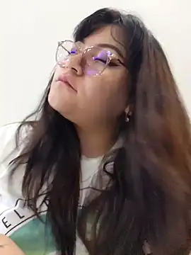 Snapshot of Sakura_0505 chatting on January 26, 2025, 9:51 pm Sakura 0505 online show from January 26, 2025, 9:51 pm